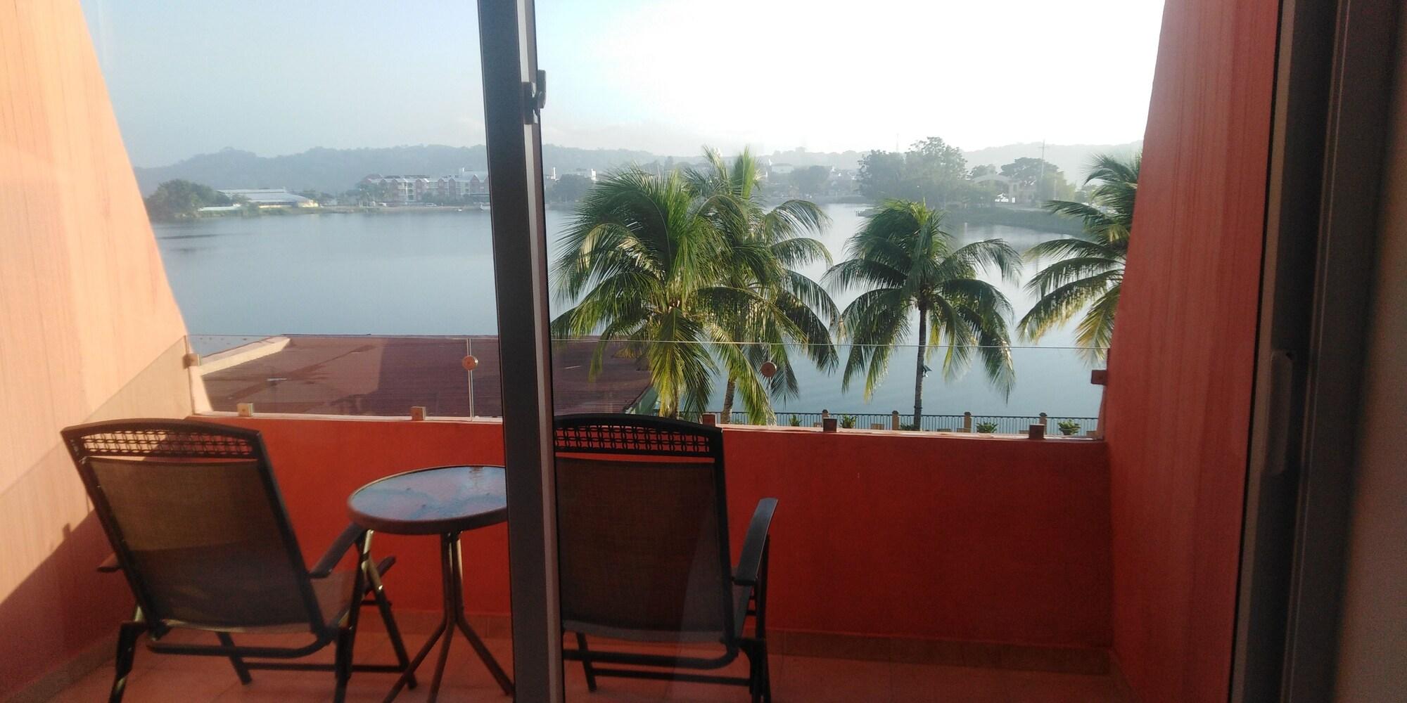 Peten Esplendido Flores Dış mekan fotoğraf