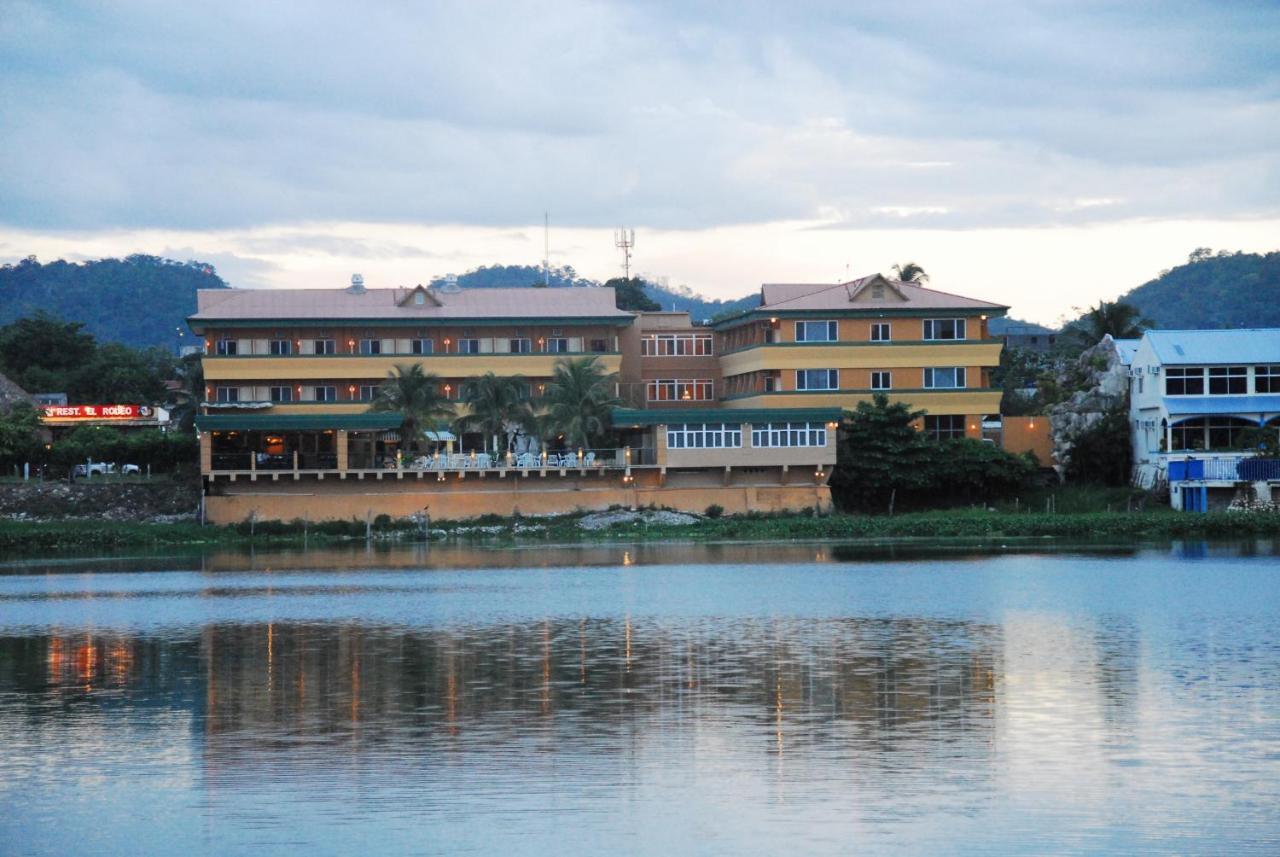 Peten Esplendido Flores Oda fotoğraf